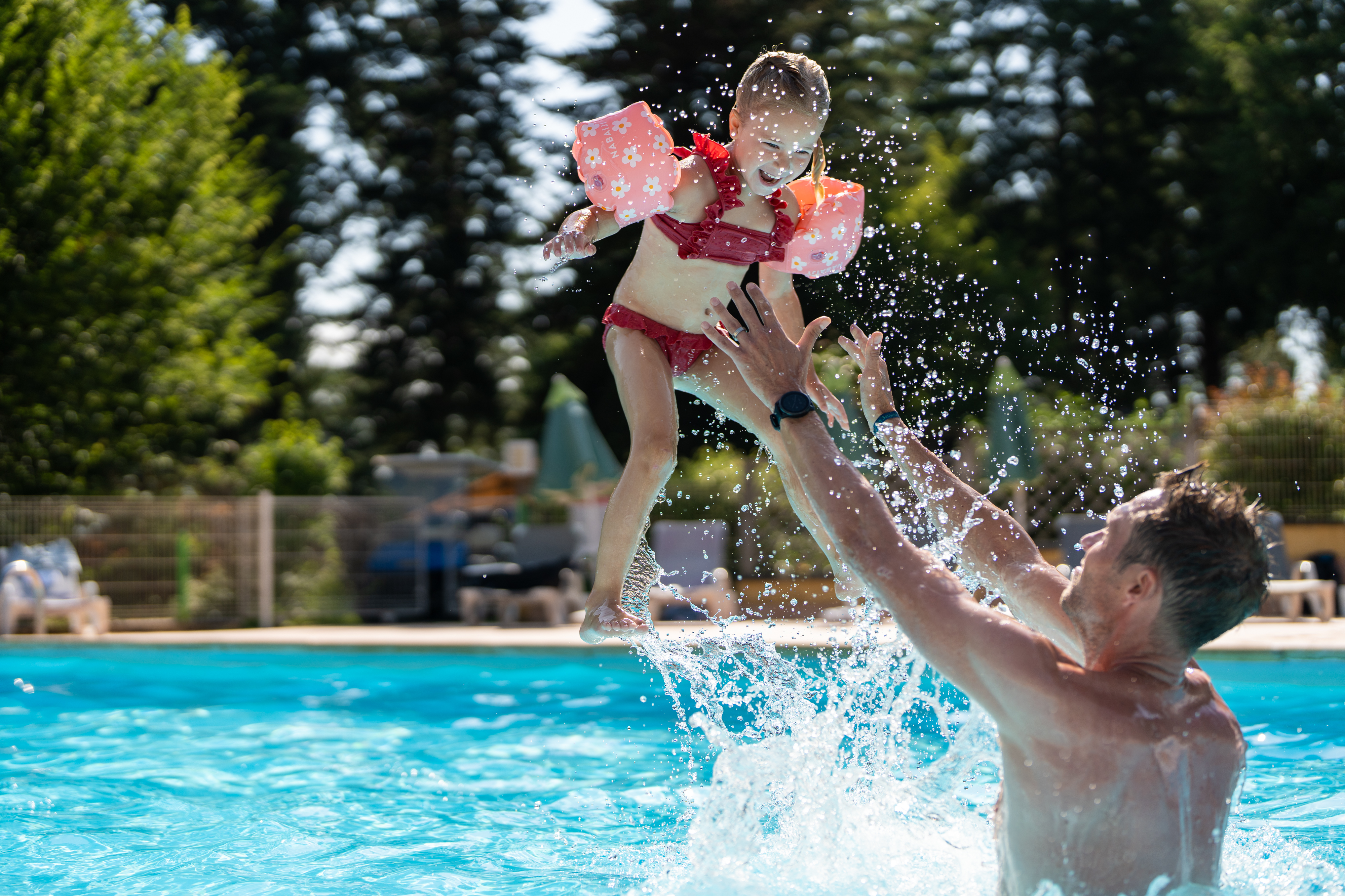piscine-chauffee-camping-baignades-dordogne.jpg